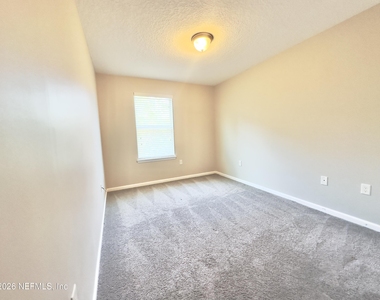284 Moultrie Village Lane - Photo Thumbnail 19