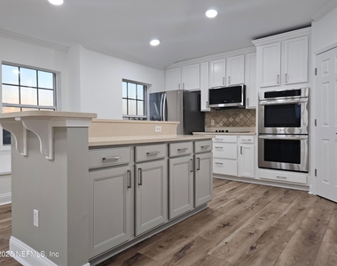 1440 Atlantic Breeze Way - Photo Thumbnail 2