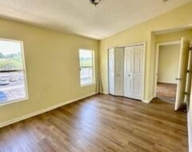 7920 Merrill Road - Photo Thumbnail 14