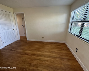 5148 Floral Bluff Road - Photo Thumbnail 5