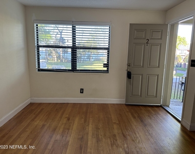 5148 Floral Bluff Road - Photo Thumbnail 16