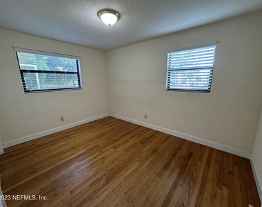 5148 Floral Bluff Road - Photo Thumbnail 12