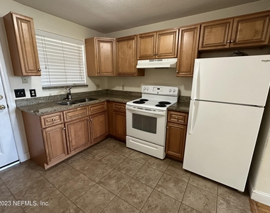5148 Floral Bluff Road - Photo Thumbnail 9