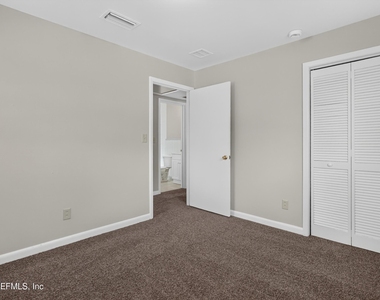 2618 Arlex Drive E - Photo Thumbnail 20