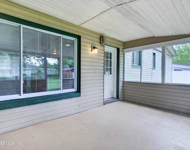 2618 Arlex Drive E - Photo Thumbnail 25