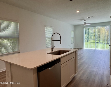 5989 Ortega Lake Drive - Photo Thumbnail 5