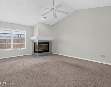400 Ashcroft Landing Drive - Photo Thumbnail 11