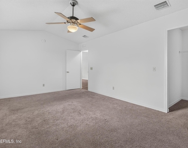 1445 Classic Oak Road W - Photo Thumbnail 21