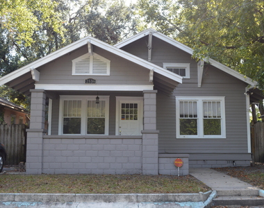 2536 Phyllis Street - Photo Thumbnail 1
