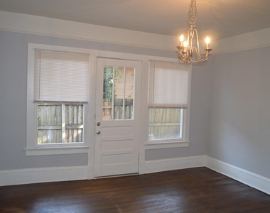 2536 Phyllis Street - Photo Thumbnail 5