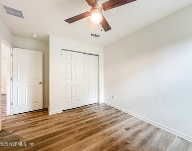 780 W 5th Street - Photo Thumbnail 11