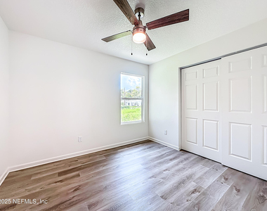 780 W 5th Street - Photo Thumbnail 15