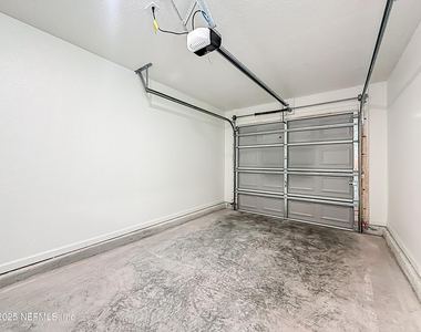 780 W 5th Street - Photo Thumbnail 17