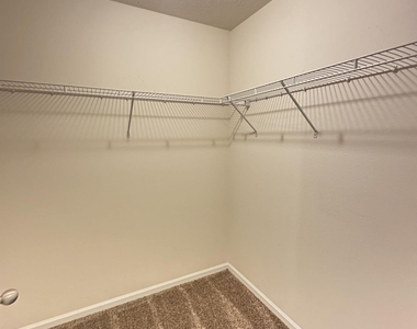 6761 Sandle Drive - Photo Thumbnail 6
