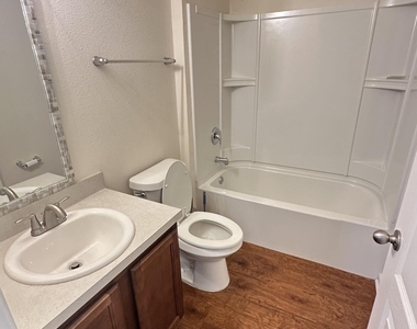 6761 Sandle Drive - Photo Thumbnail 10
