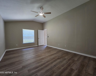 1616 Austin Lane - Photo Thumbnail 7
