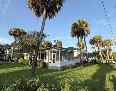 1096 East Coast Drive - Photo Thumbnail 13