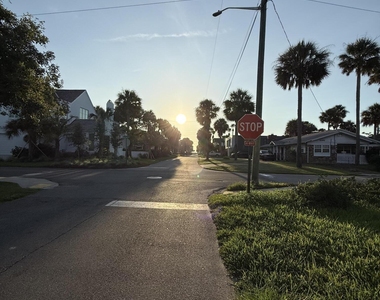 1096 East Coast Drive - Photo Thumbnail 17