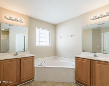 248 Southern Rose Drive - Photo Thumbnail 12
