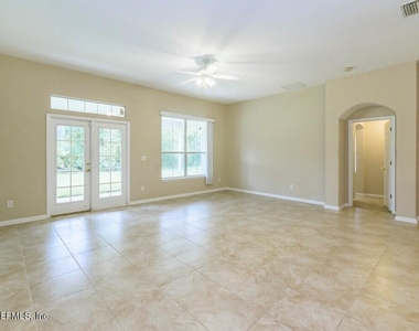 248 Southern Rose Drive - Photo Thumbnail 4