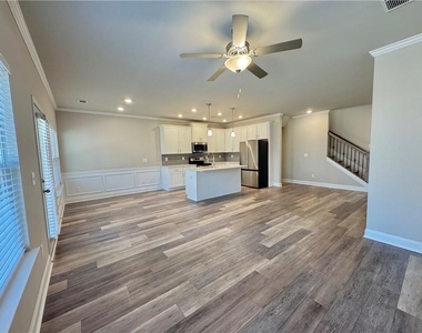 214 Rockfern Terrace - Photo Thumbnail 1