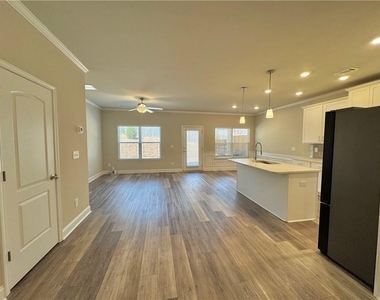 214 Rockfern Terrace - Photo Thumbnail 2