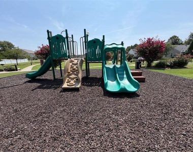 881 Franklin Mill Trace - Photo Thumbnail 41