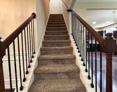 881 Franklin Mill Trace - Photo Thumbnail 12