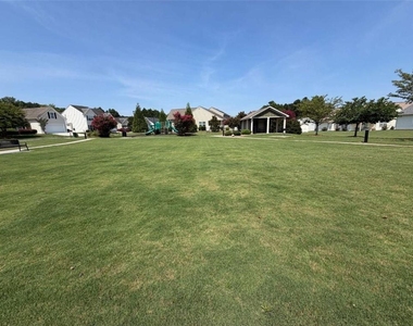 881 Franklin Mill Trace - Photo Thumbnail 44