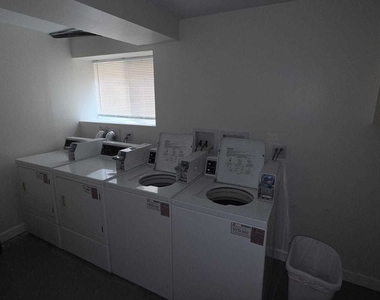 14605 Des Plaines Street - Photo Thumbnail 6
