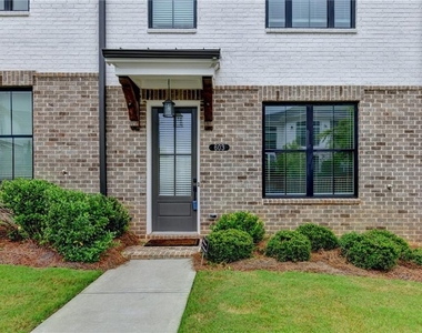 603 Millcroft Boulevard - Photo Thumbnail 2