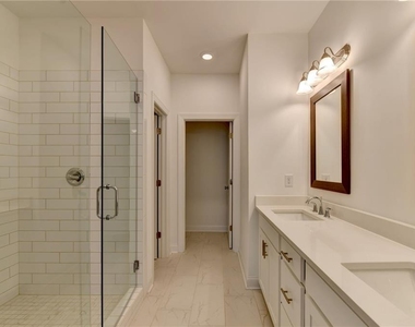603 Millcroft Boulevard - Photo Thumbnail 29
