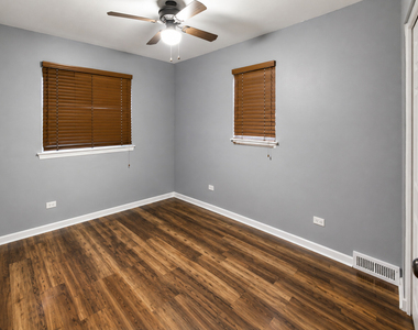 332 W 100th Street - Photo Thumbnail 7