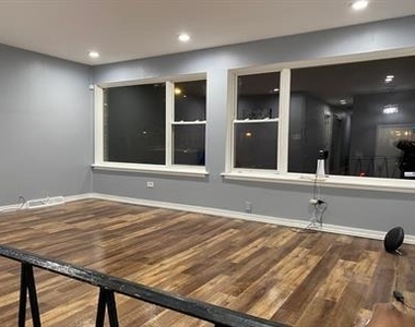 332 W 100th Street - Photo Thumbnail 6