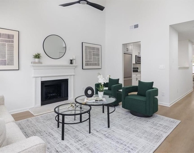 4033 Ravenwood Court - Photo Thumbnail 2
