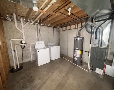 16428 Willow Walk Drive - Photo Thumbnail 13