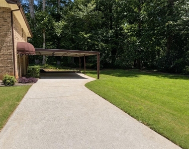 5198 Two Branches Court Sw - Photo Thumbnail 13