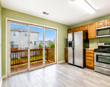 575 Treble Lane - Photo Thumbnail 2