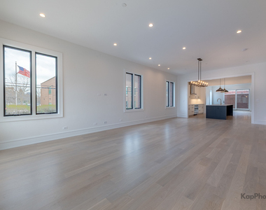 901 W Cullerton Street - Photo Thumbnail 5