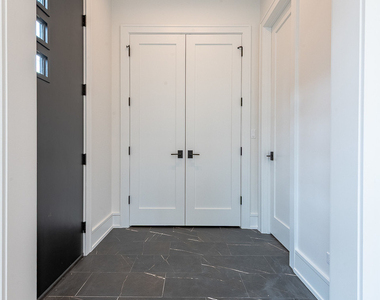 901 W Cullerton Street - Photo Thumbnail 2