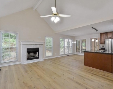 114 Due West Street - Photo Thumbnail 6