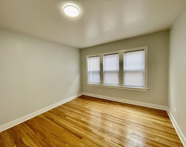 4853 W Augusta Boulevard - Photo Thumbnail 14