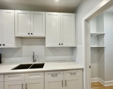 4853 W Augusta Boulevard - Photo Thumbnail 6