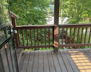 1522 E 71st Place - Photo Thumbnail 10