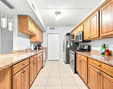 9400 S 79th Avenue - Photo Thumbnail 9