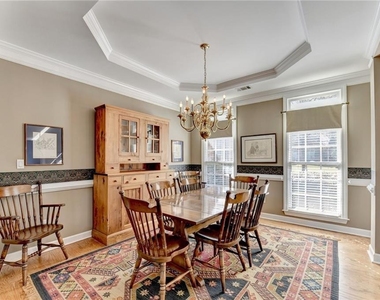 355 Laurel Oak Drive - Photo Thumbnail 3