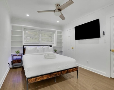 3018 W Pine Valley Road Nw - Photo Thumbnail 7