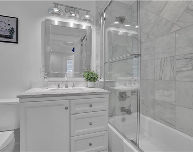 50 Nw Lakeland Drive - Photo Thumbnail 17
