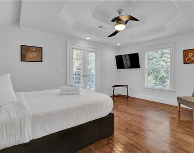 50 Nw Lakeland Drive - Photo Thumbnail 15