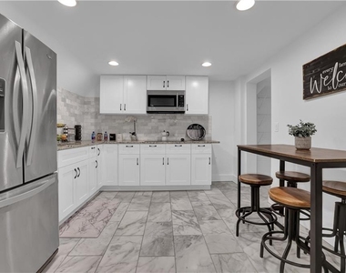 50 Nw Lakeland Drive - Photo Thumbnail 36